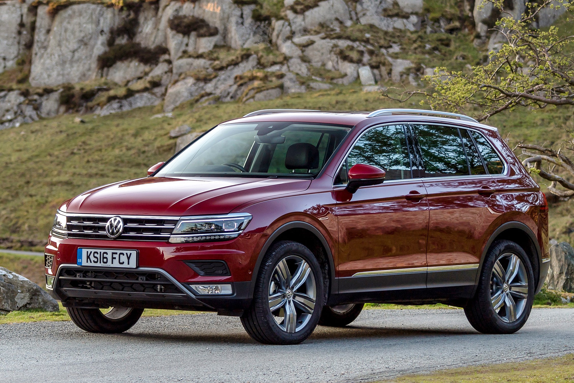 Volkswagen Tiguan Review 2022 heycar